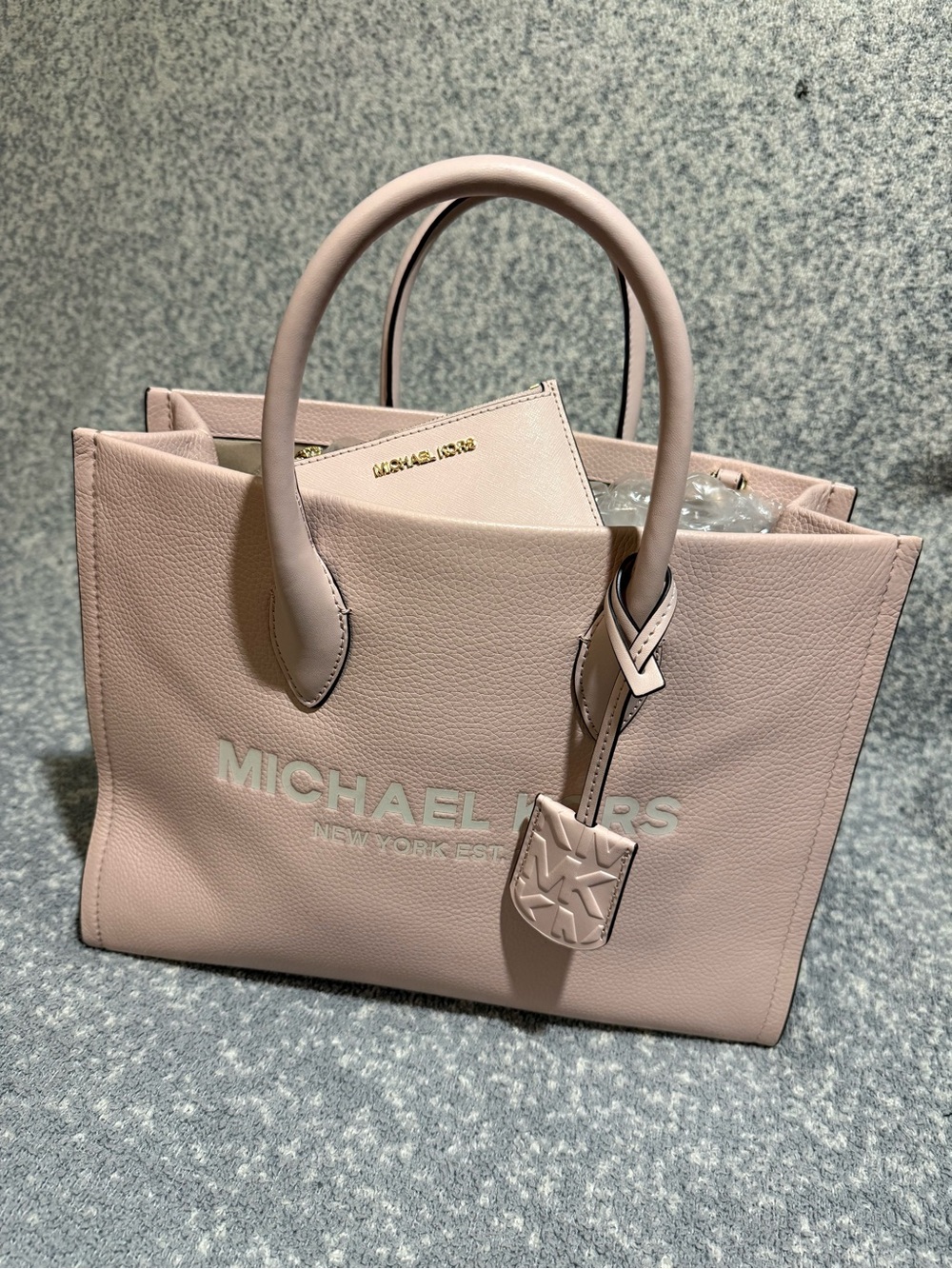 BUNDLE Michael Kors Blush Pink Leather Tote and wallet